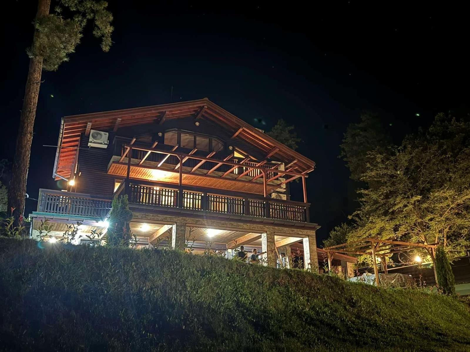 Villa Iskar Lake Residence By Bookvillabg Shtarkelovo Gnezdo ภายนอก รูปภาพ