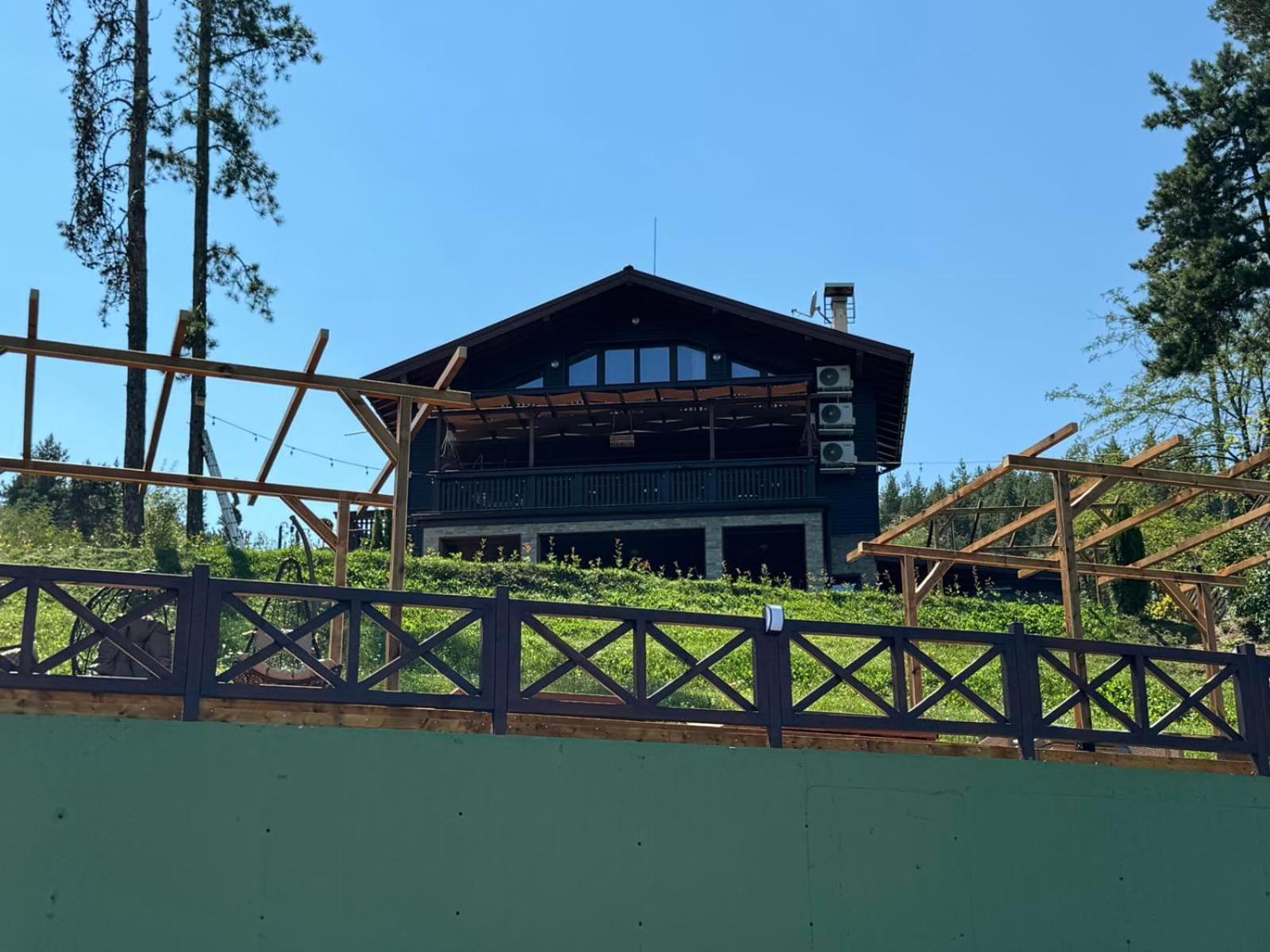 Villa Iskar Lake Residence By Bookvillabg Shtarkelovo Gnezdo ภายนอก รูปภาพ